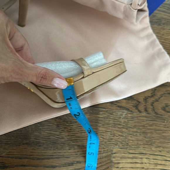 Stuart Weitznan nude platform shoe - Picture 7 of 7